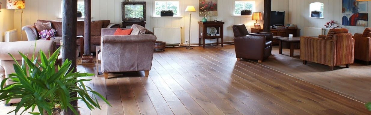 Antiek houten vloeren zijn meestal van eikenhout.