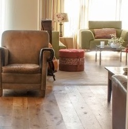 Wood flooring in Amsterdam? contact de Vloerderij. low budget floors